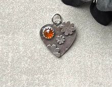 Load image into Gallery viewer, Heart pendant Flowers and rose cut Kyanite
